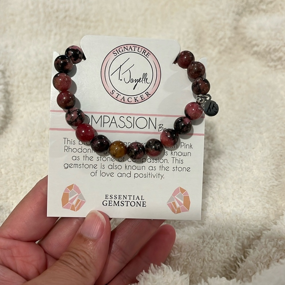 Rhodonite T. Jazelle